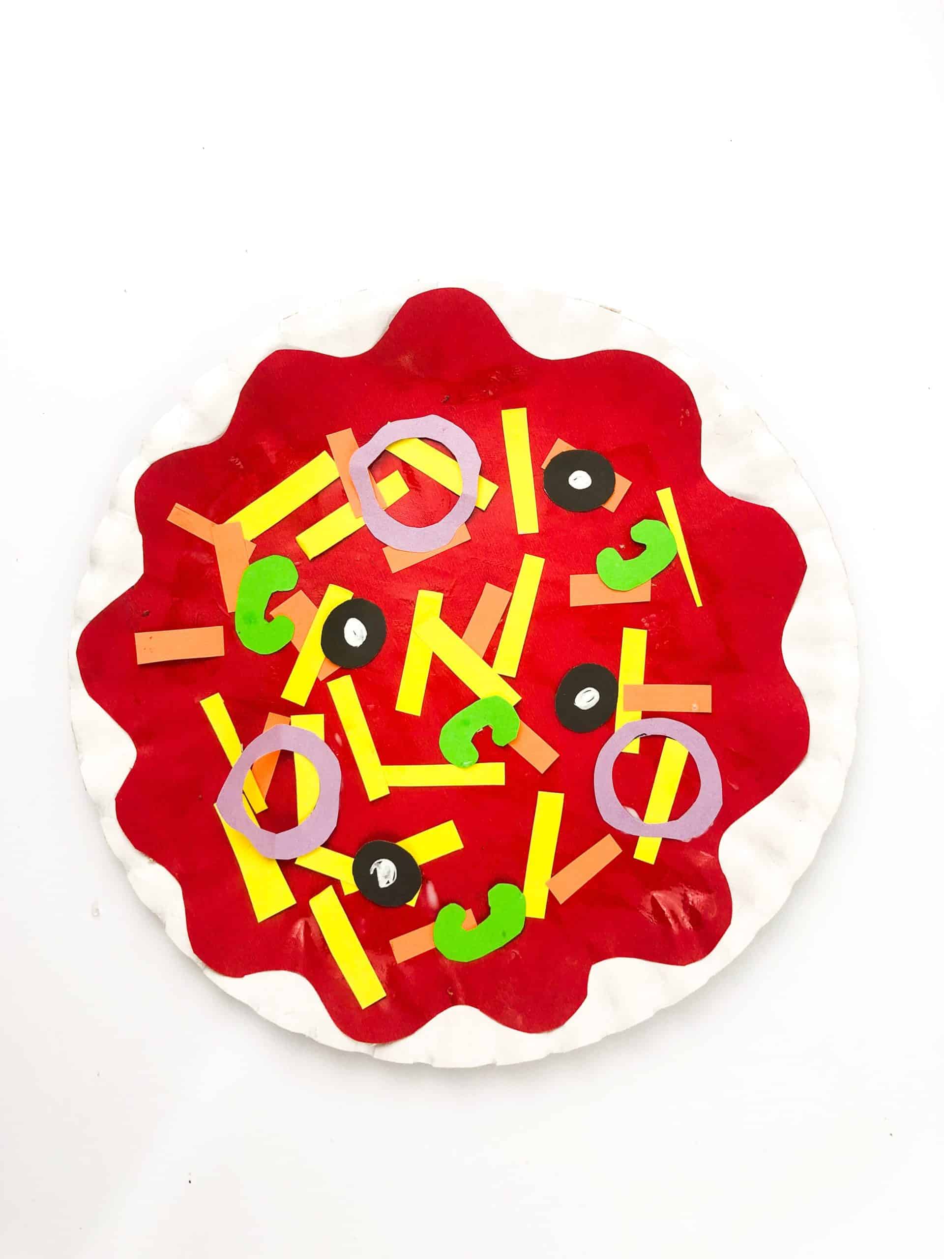 Paper Plate Printable Pizza Craft for Kids - In The Playroom